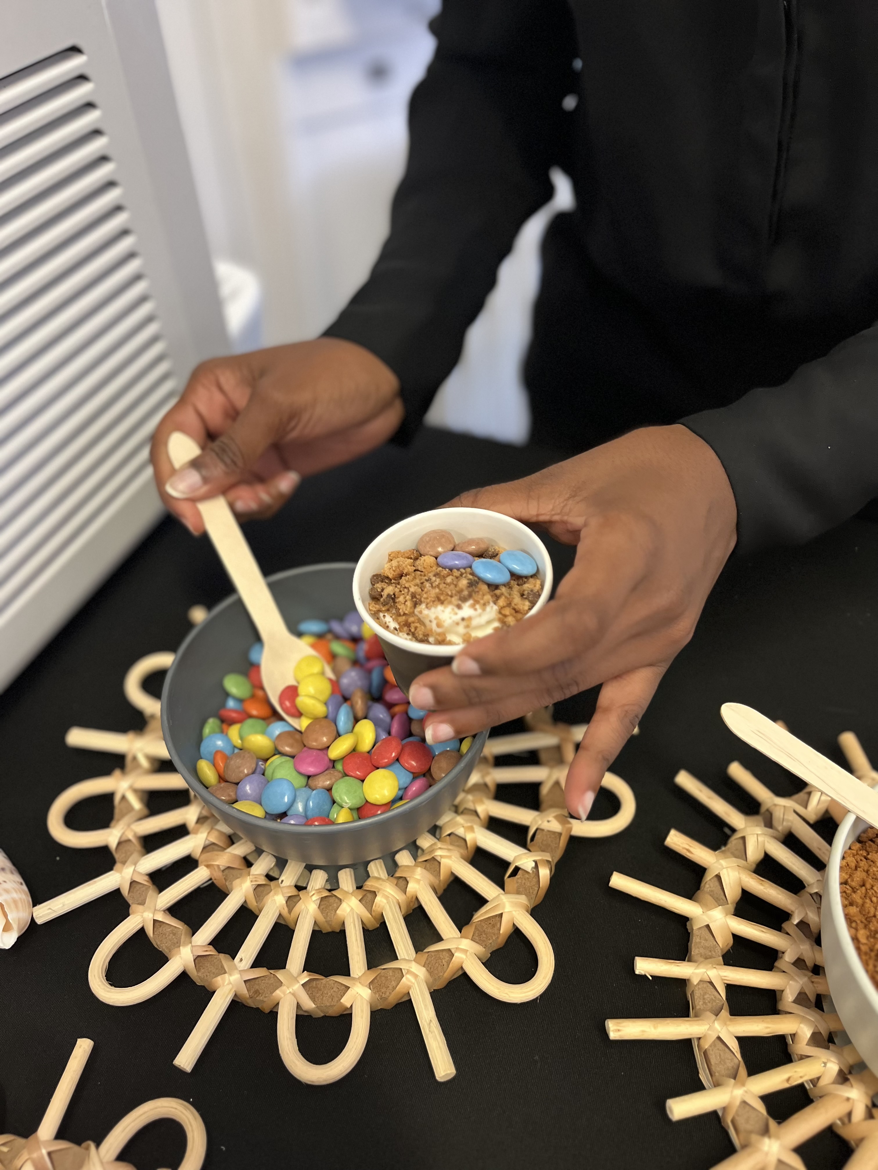 Glace Au Yaourt Les Furibons Traiteur Evenementiel